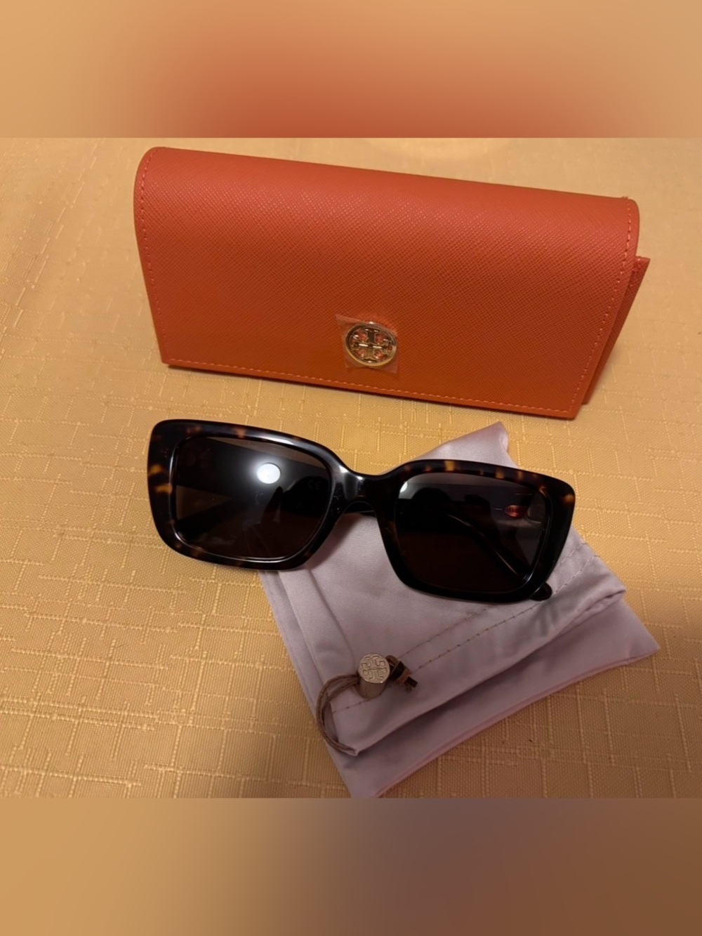 Tory Burch Gradient Polarized Square Sunglasses